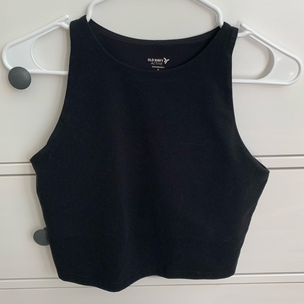 Old Navy Women’s Powerchill Black Tank - Medium